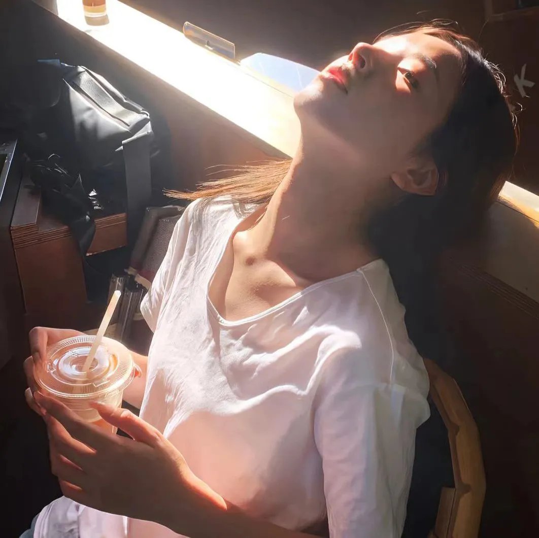 错认千金后，三个大佬哥哥后悔了